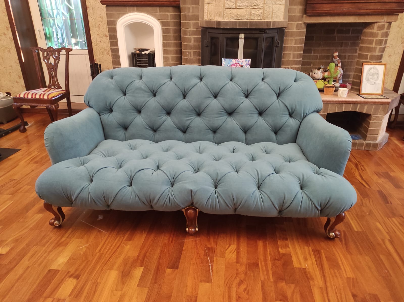 Обивка дивана. Мещовск